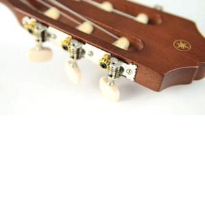 1557990752058-161.Yamaha C40 Classical Guitar (7).jpg